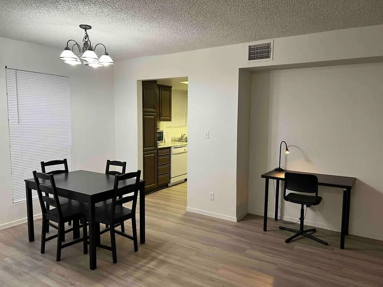 Villa 2 Or 3 Beds Walk To Strip Mgm Casinos Shops Clubs Las Vegas